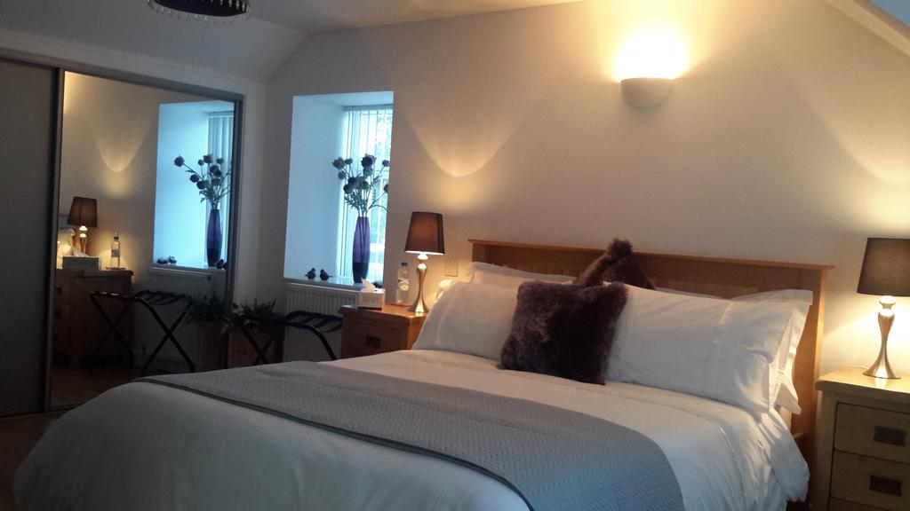 Woodend Bed & Breakfast เกลนรอททิส ภายนอก รูปภาพ