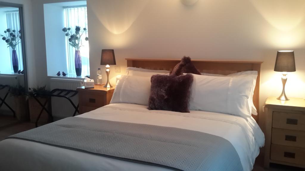 Woodend Bed & Breakfast เกลนรอททิส ภายนอก รูปภาพ