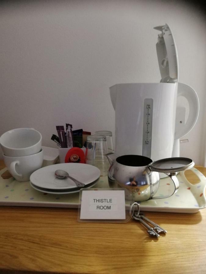 Woodend Bed & Breakfast เกลนรอททิส ภายนอก รูปภาพ